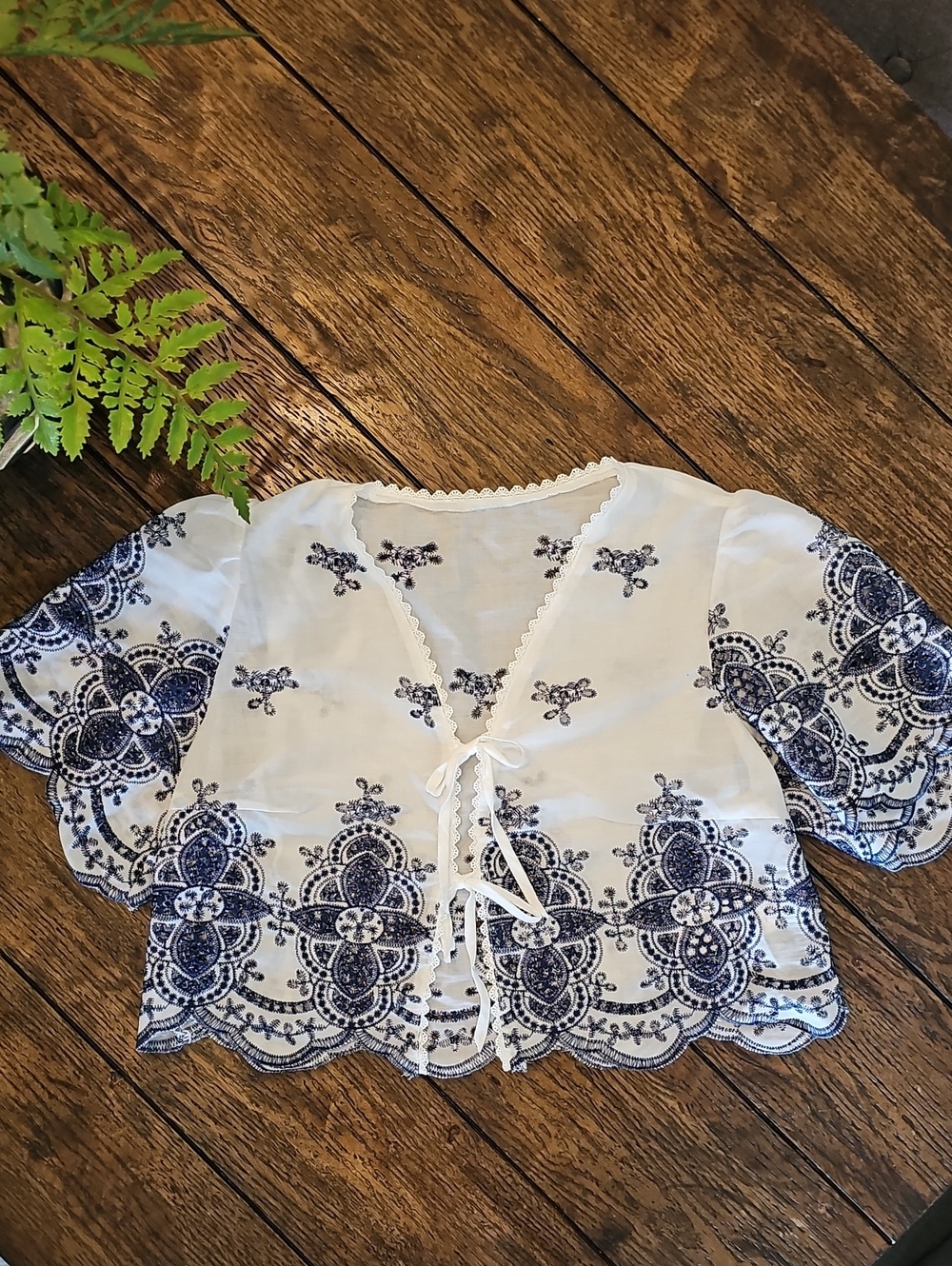 Embroidered White & Navy Tie-Front Cropped Top